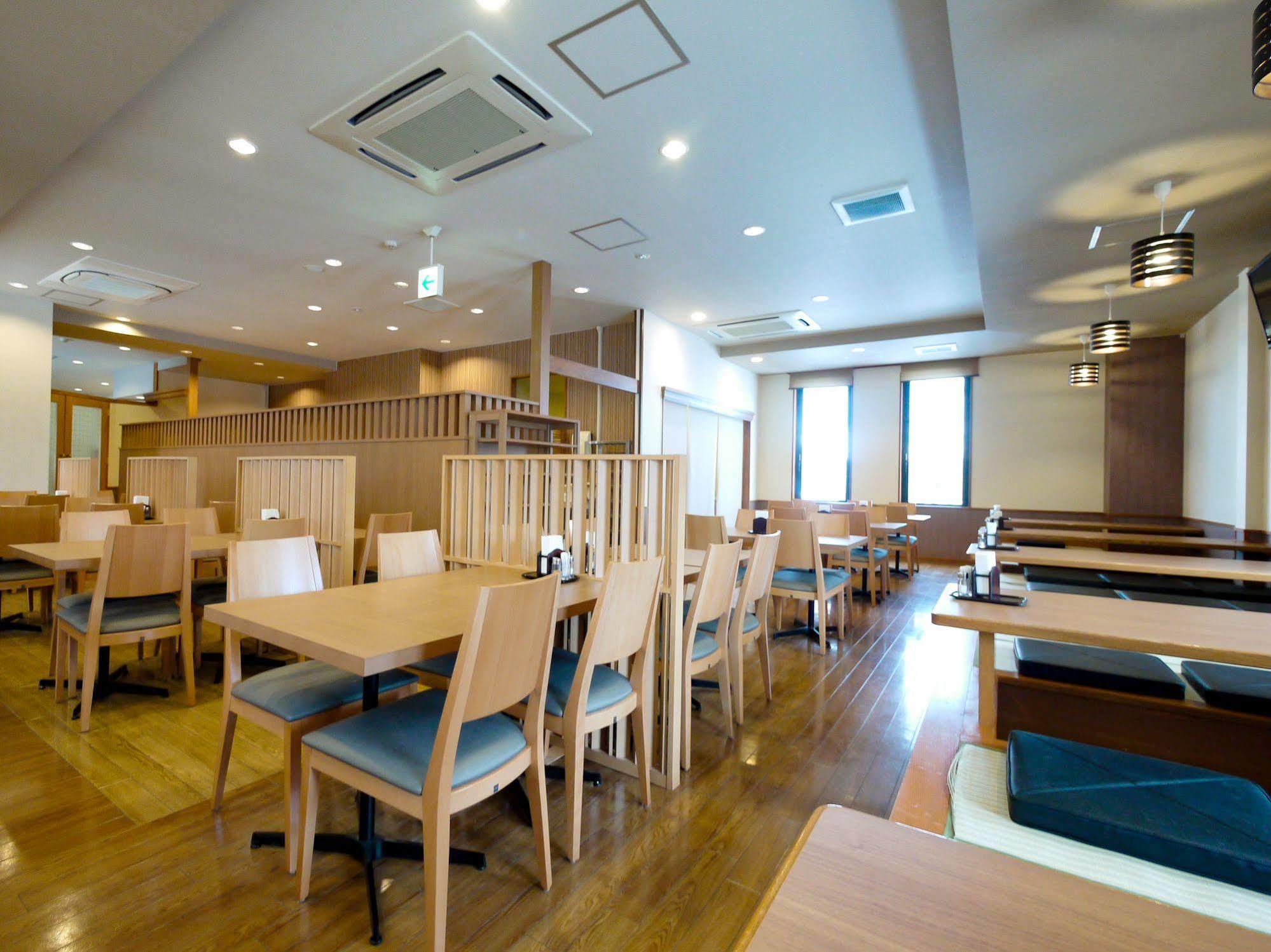 Hotel Route-Inn Akita Tsuchizaki Экстерьер фото
