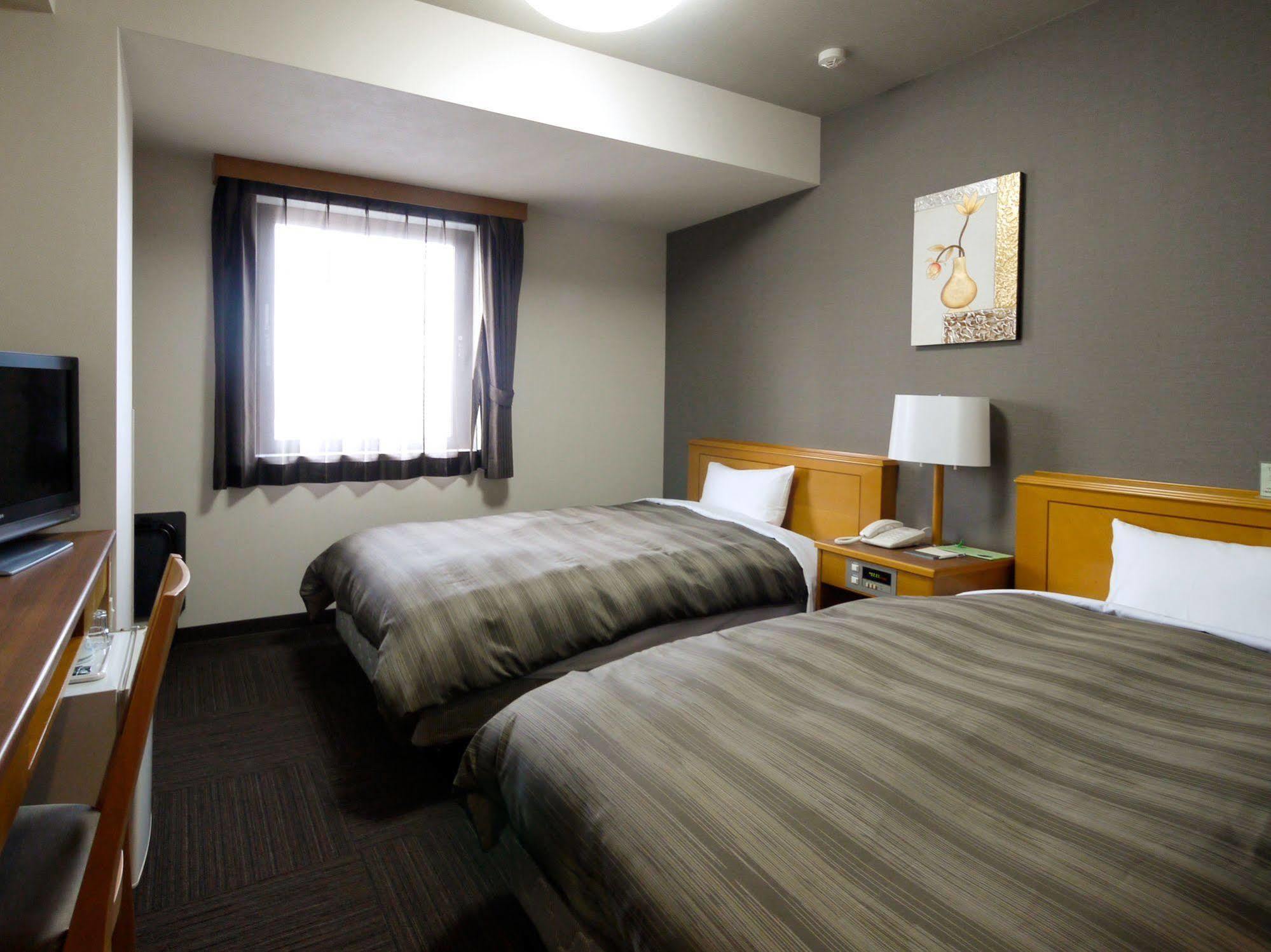 Hotel Route-Inn Akita Tsuchizaki Экстерьер фото